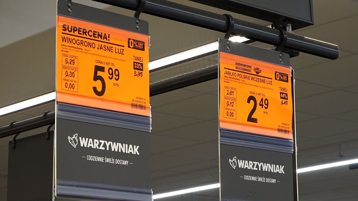 Polská nákupní horečka končí, koruna výrazně oslabí